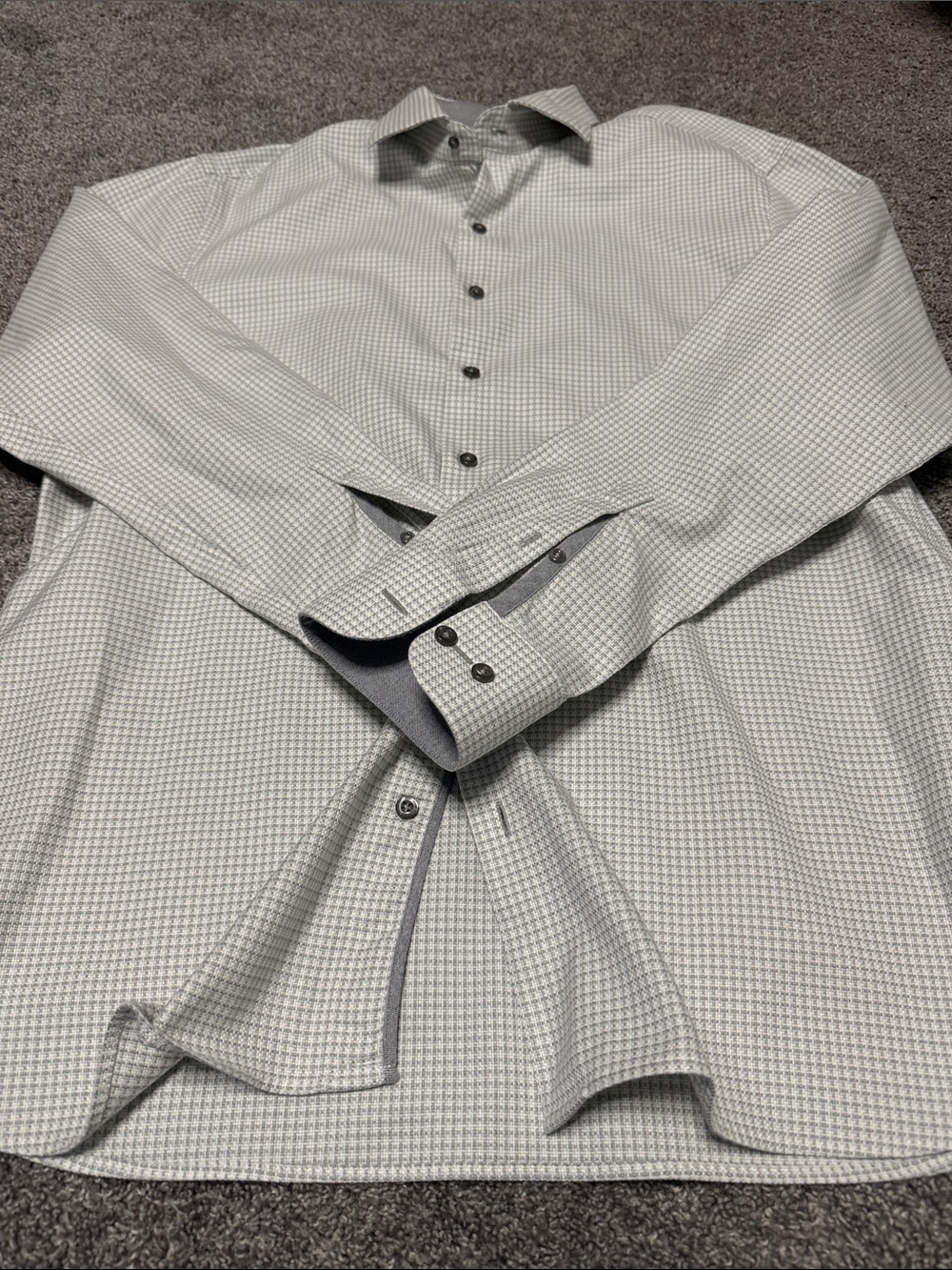 Men's Dress Shirt in Light Gray Micro-Pattern